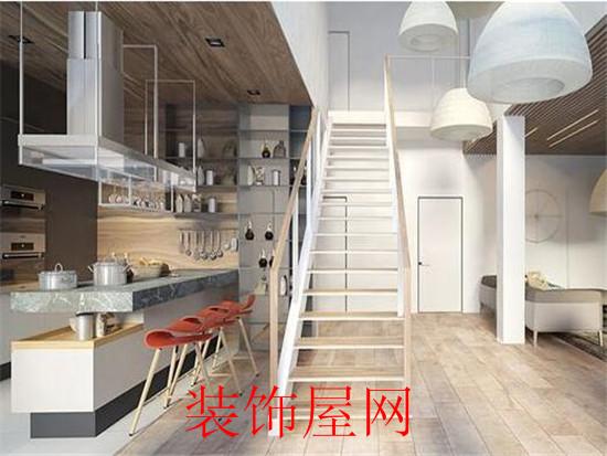 如何选购家用楼梯