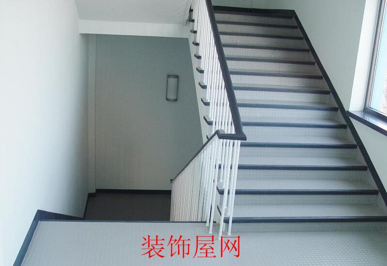 瓷砖楼梯踏步板怎么样 瓷砖楼梯踏步板好不好