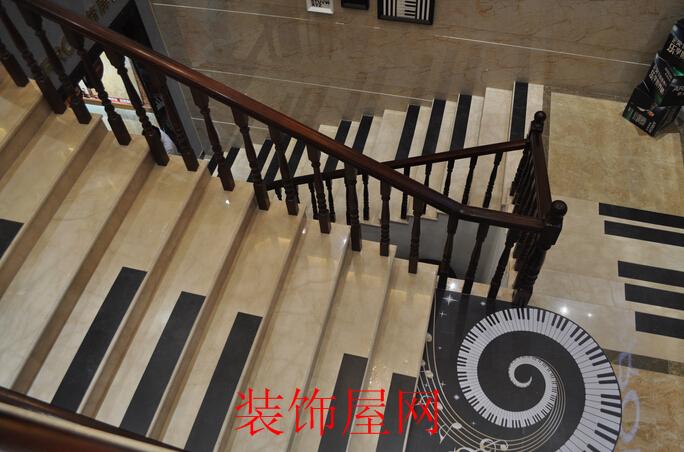 瓷砖楼梯踏步板怎么样 瓷砖楼梯踏步板好不好