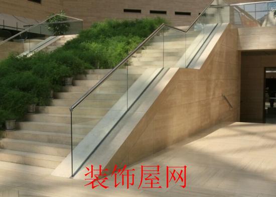 玻璃扶手的安装技巧大全