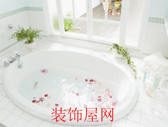 科勒浴缸安装