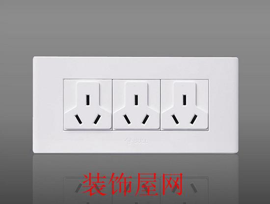 可来博和公牛插座哪个更好