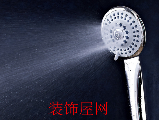 淋浴花洒价格影响因素