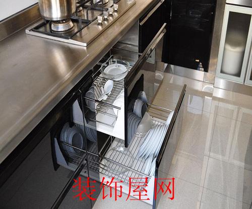 不锈钢整体橱柜的优点