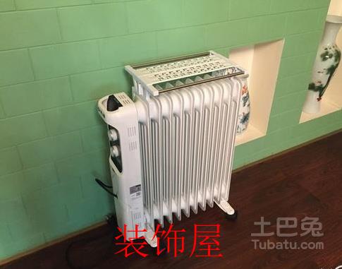 开着暖气还得开空调 供热公司：业主私放水 