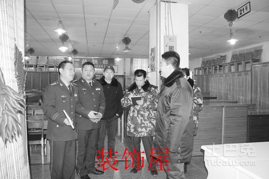 西岗消防“会诊”香炉礁家具市场 存18处隐患