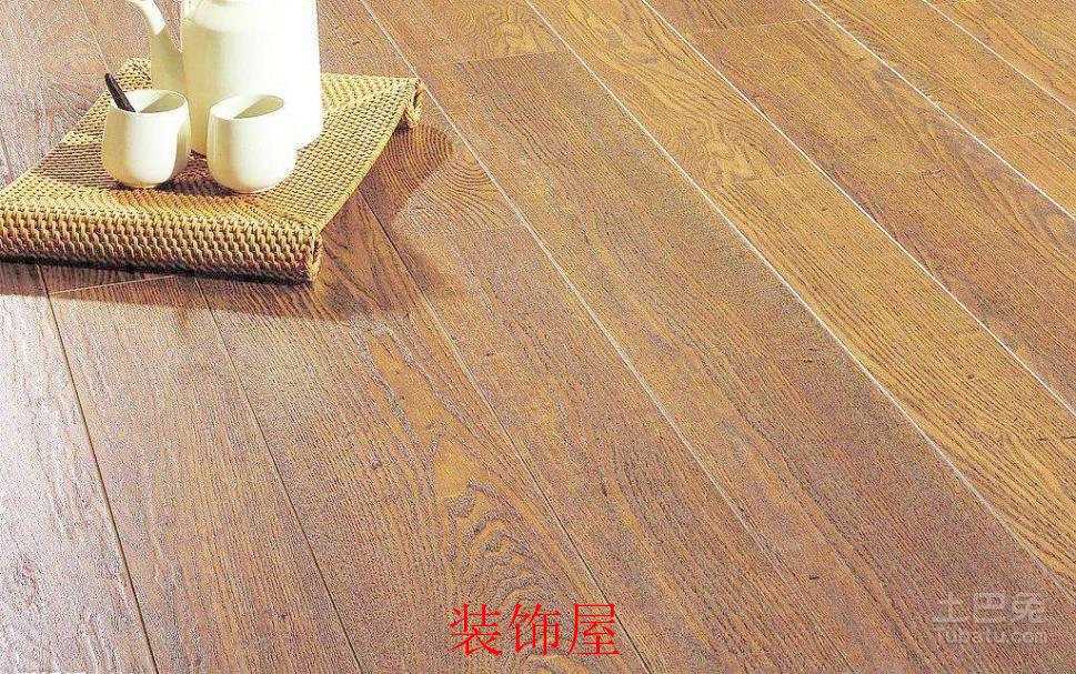 企业应严格要求产品质量 打造环保健康地板产品